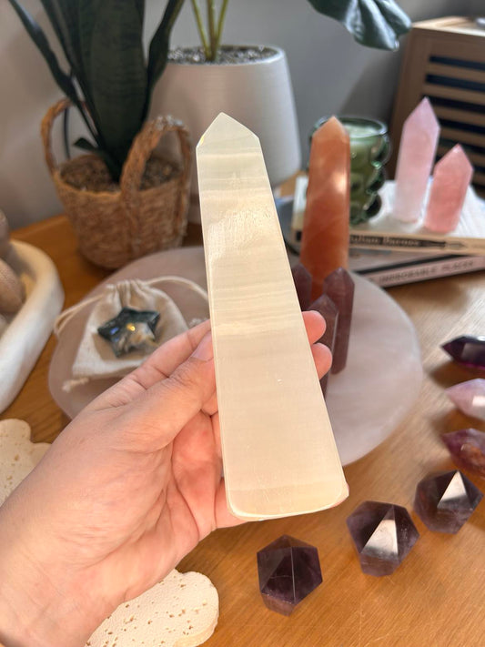 Lemon Calcite Tower
