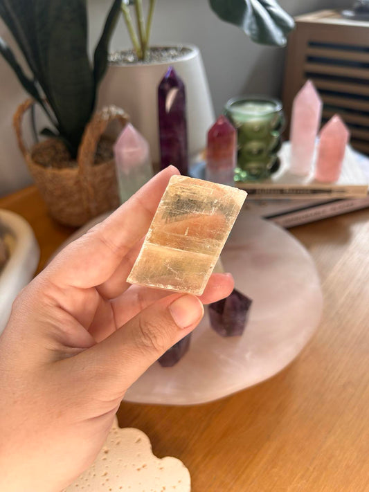 Optical Honey Calcite