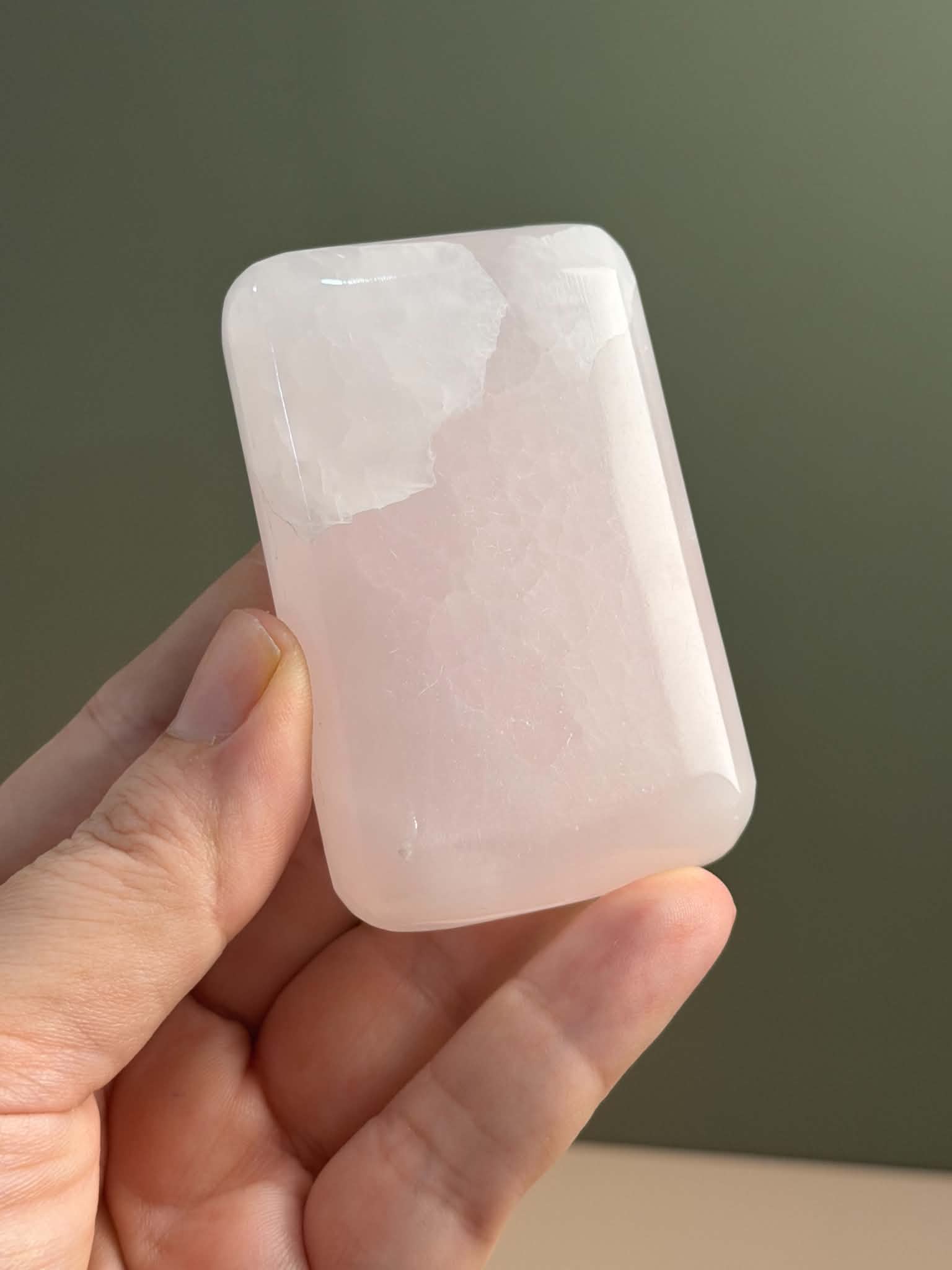 Mangano Calcite Rectangle Palm