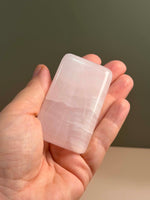 Mangano Calcite Rectangle Palm