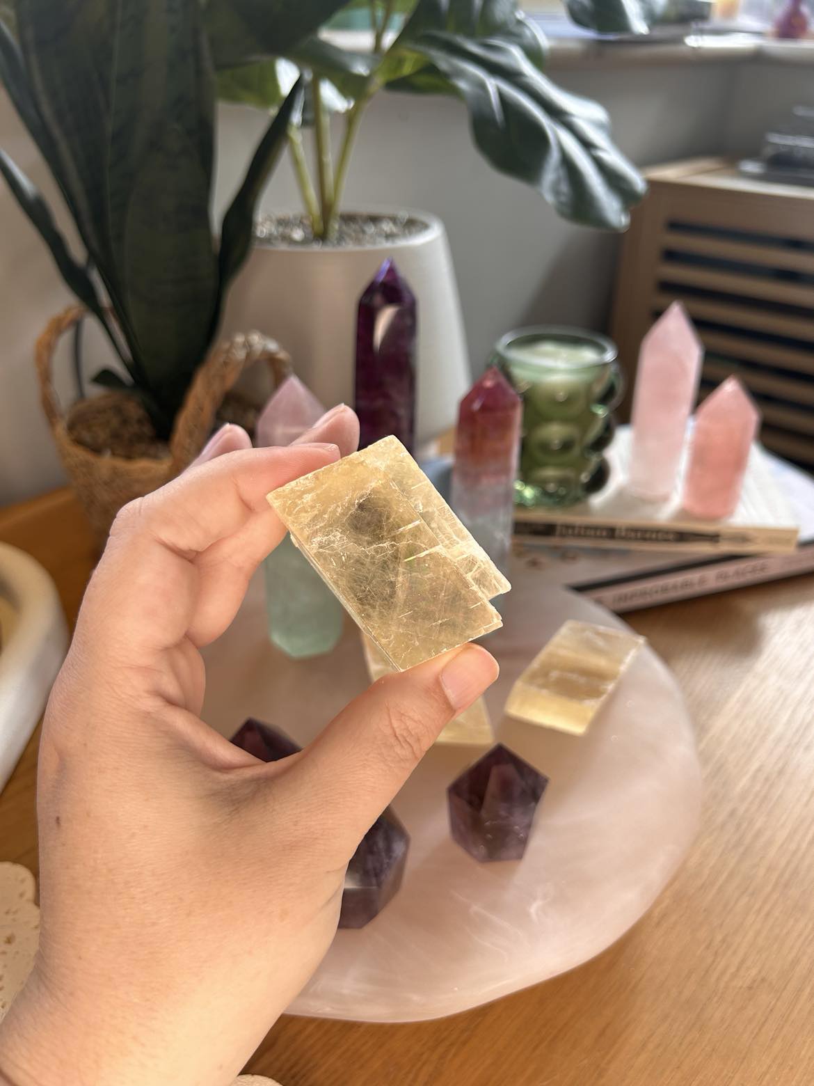 Optical Honey Calcite