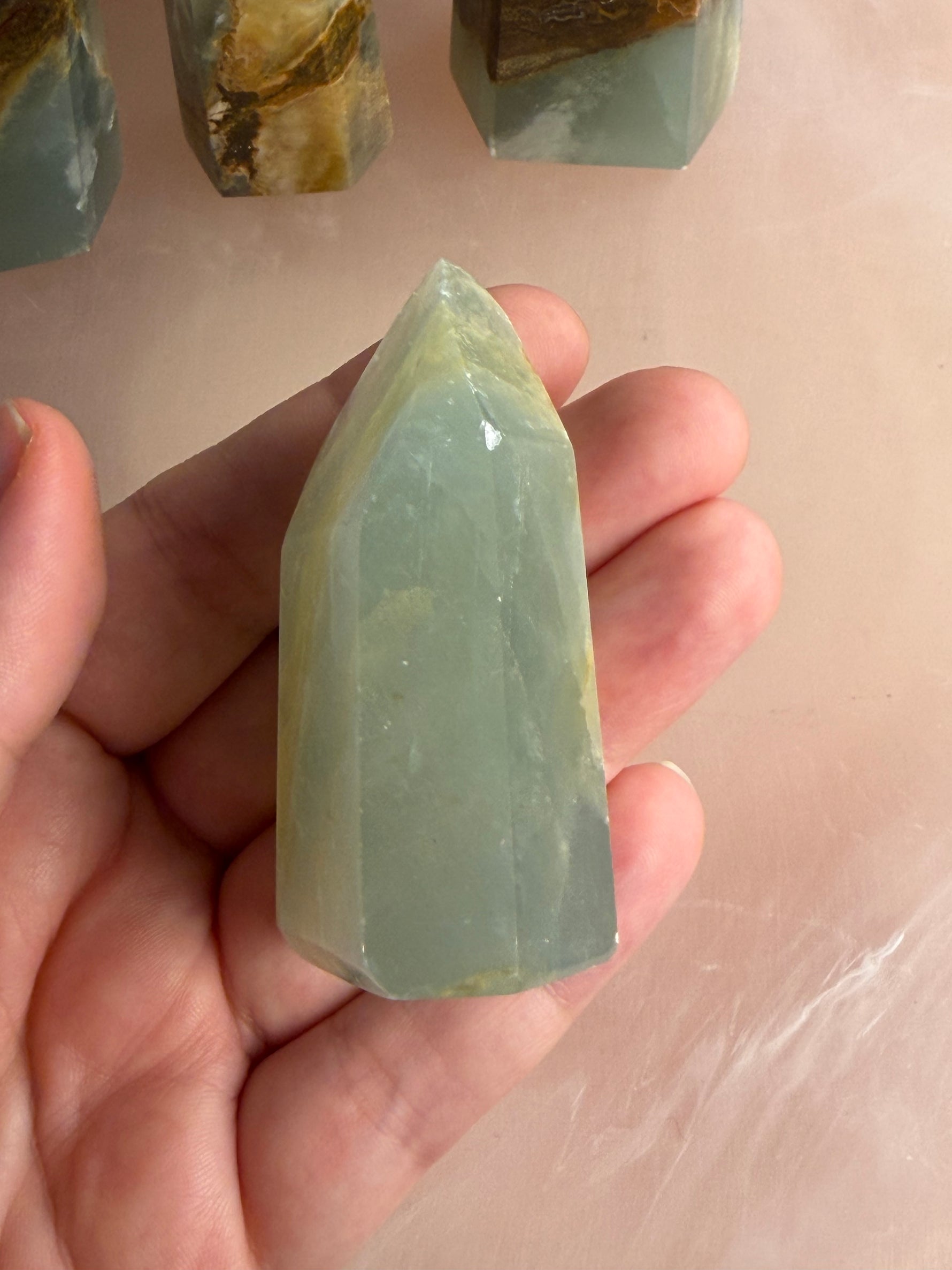Blue/Green Onyx (Banded Calcite)