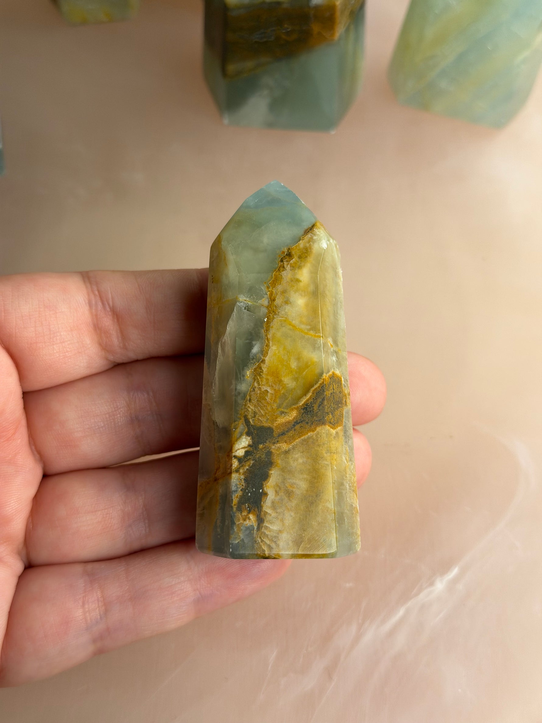 Blue/Green Onyx (Banded Calcite)