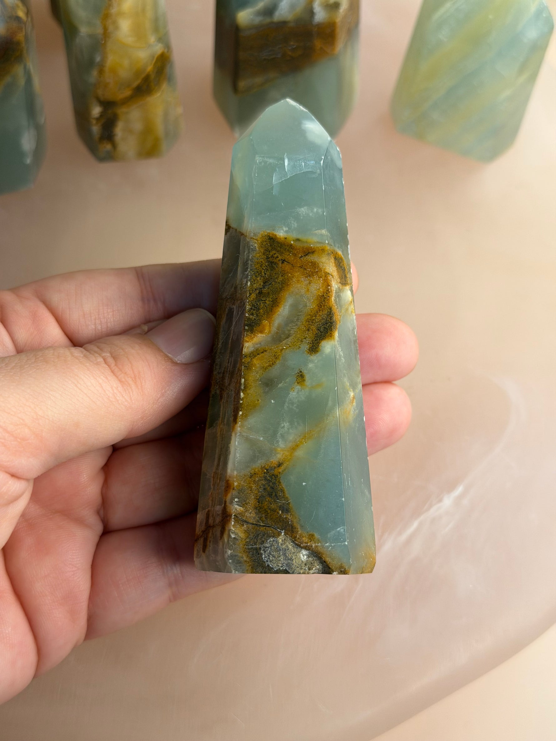 Blue/Green Onyx (Banded Calcite)