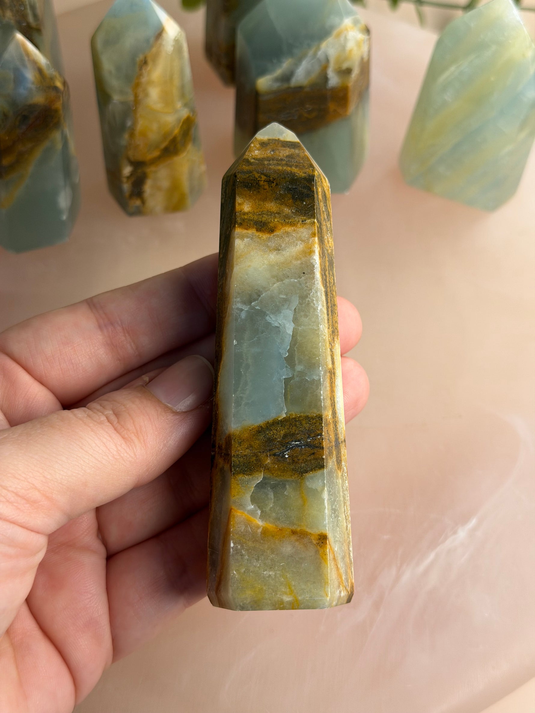 Blue/Green Onyx (Banded Calcite)