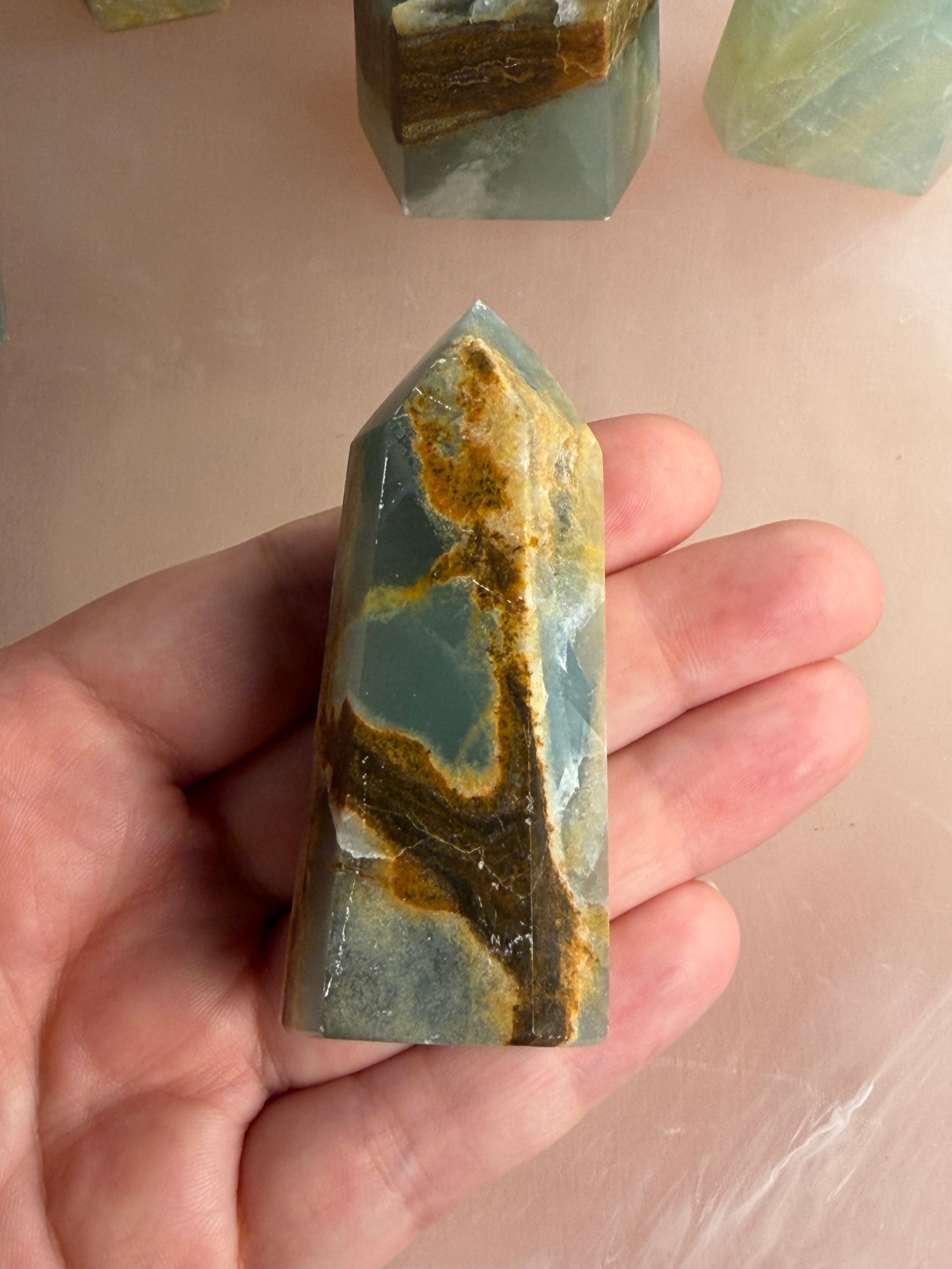Blue/Green Onyx (Banded Calcite)