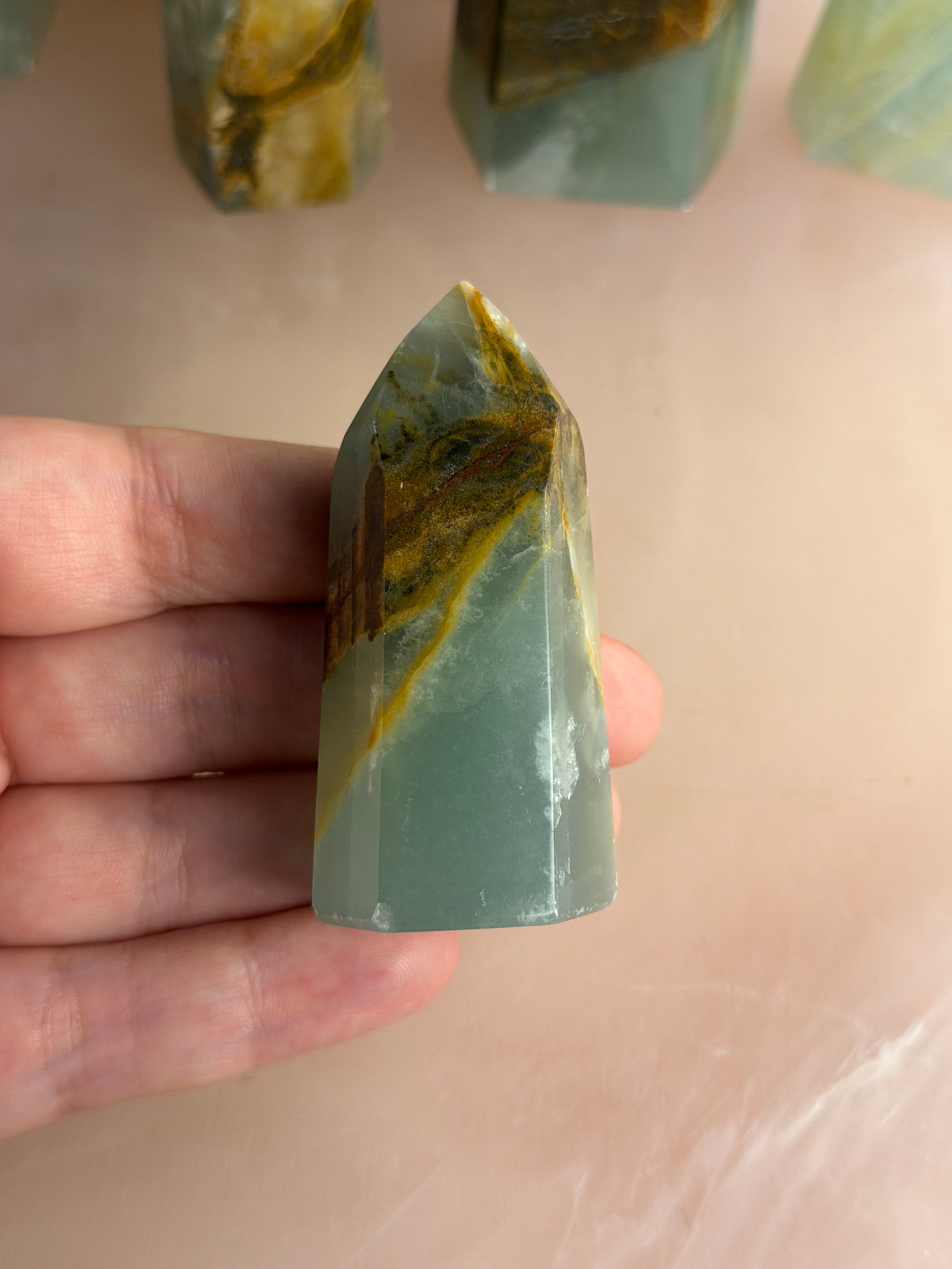 Blue/Green Onyx (Banded Calcite)