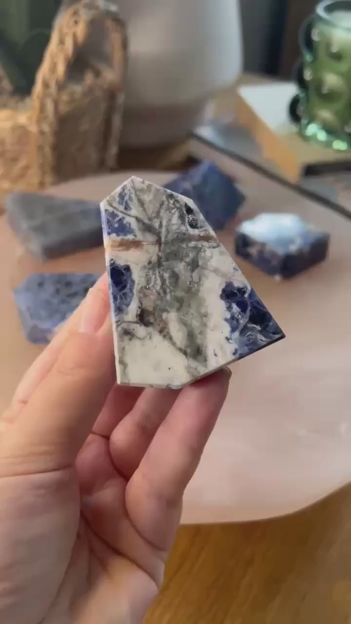 Image alt